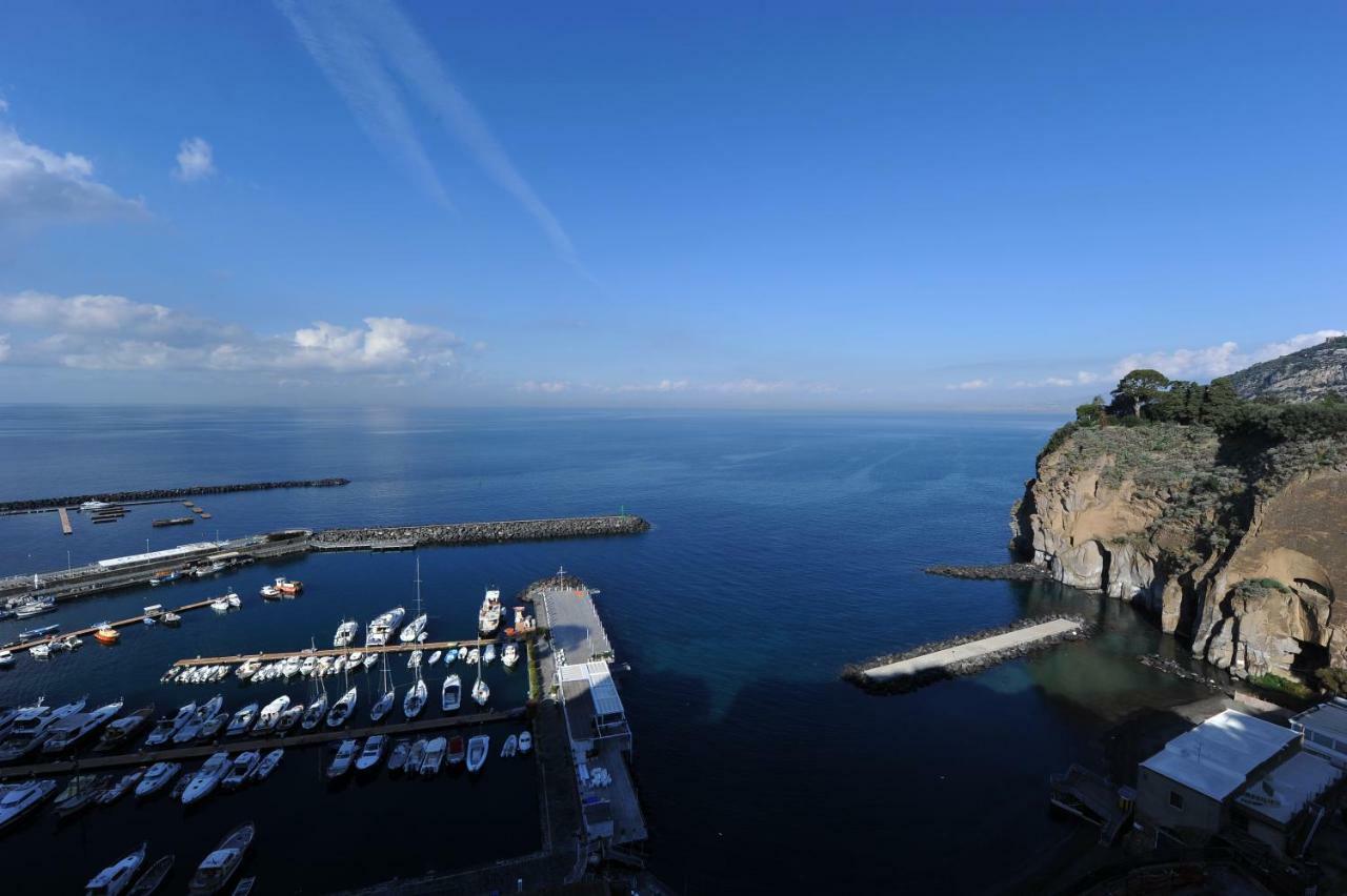 Mavi Apartments Piano di Sorrento Buitenkant foto