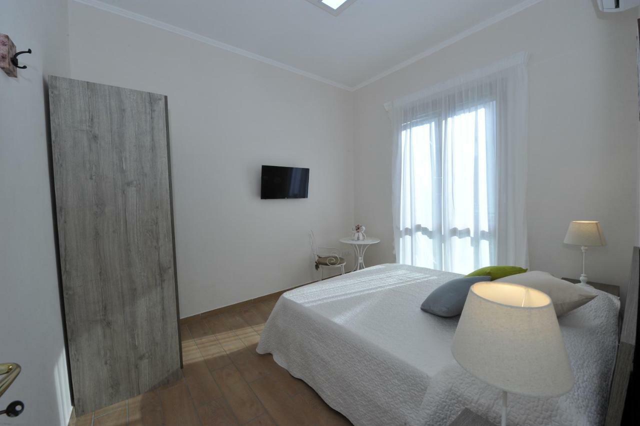 Mavi Apartments Piano di Sorrento Buitenkant foto